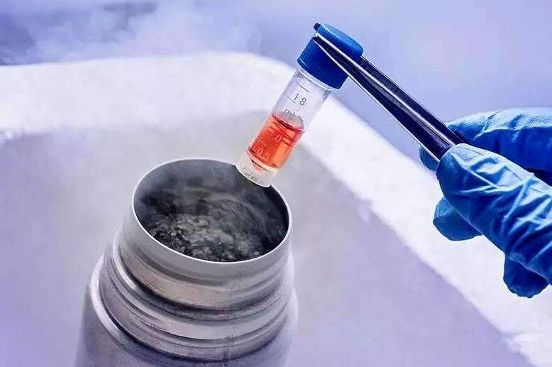 试管同卵双胞胎可以减胎吗,单卵分裂成双胎减胎能只减一个吗？